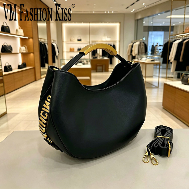 Bolsa Demi-Círculo Feminina co - Luxury Bags Sell avaliação e preço