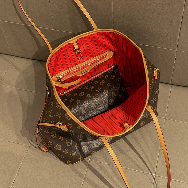 Bolsa de Fraldas Elegante em C - Luxury Bags Lv avaliação e preço