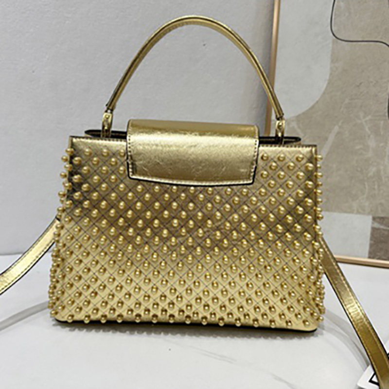 Vm moda beijo completo pérola  - Luxury Bags Lv avaliação e preço