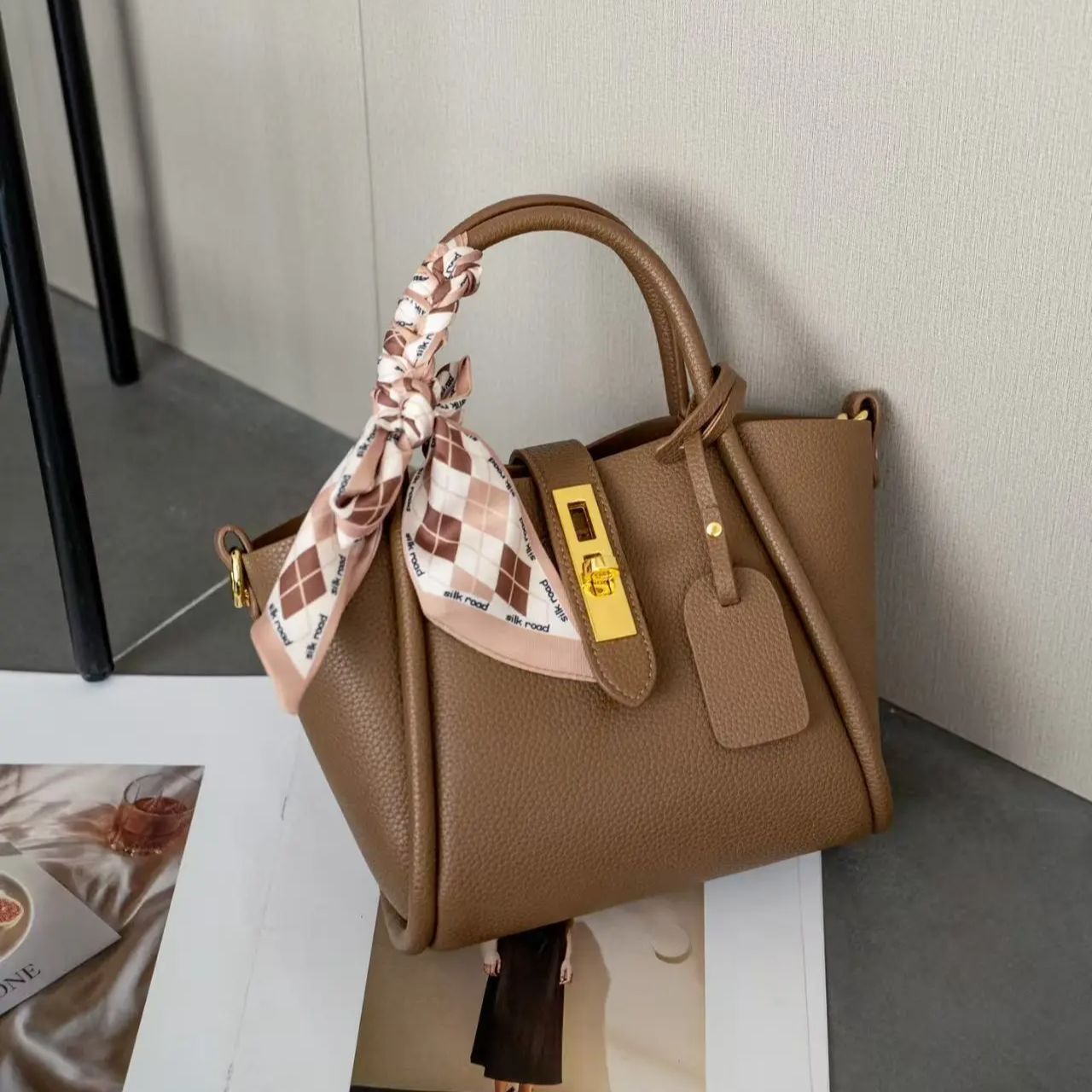 Venda quente moda versátil bol - Luxury Bags Sell avaliação e preço
