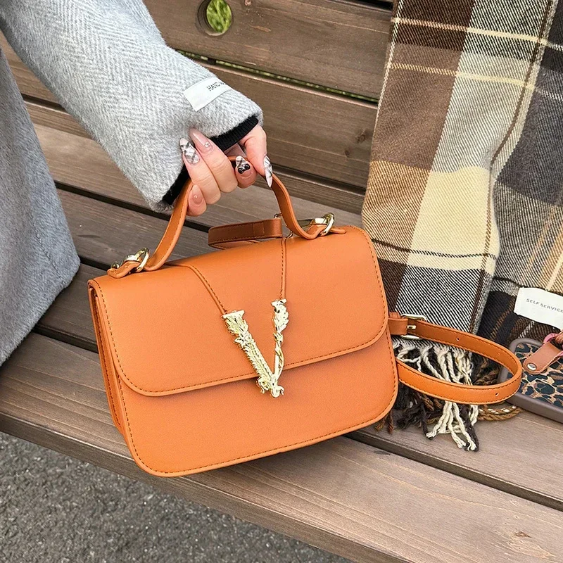 Bolsa de Ombro Feminina Popula - Luxury Bags Sale avaliação e preço