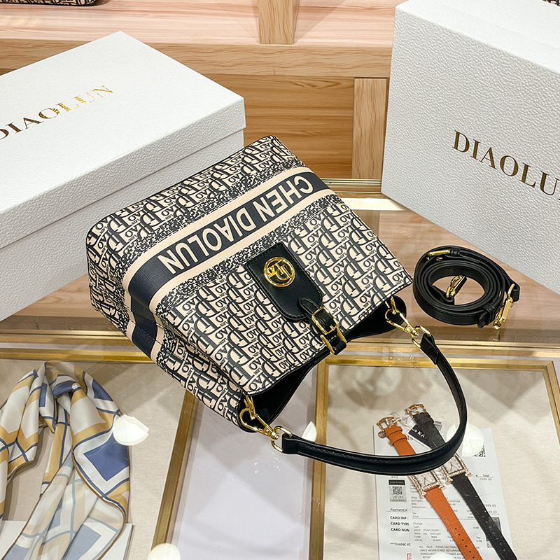 Bolsa Clássica Feminina Popula - Luxury Bags Sale avaliação e preço